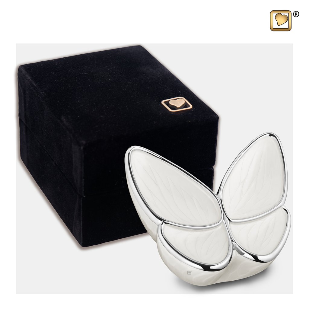 Wings of Hope Pearl Keepsake
$100.00